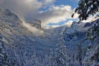 snow.tunnelview+clouds.landsc.24mm.over+underexp-combo.flattened.KI8Q3150+.jpg (162677 bytes)